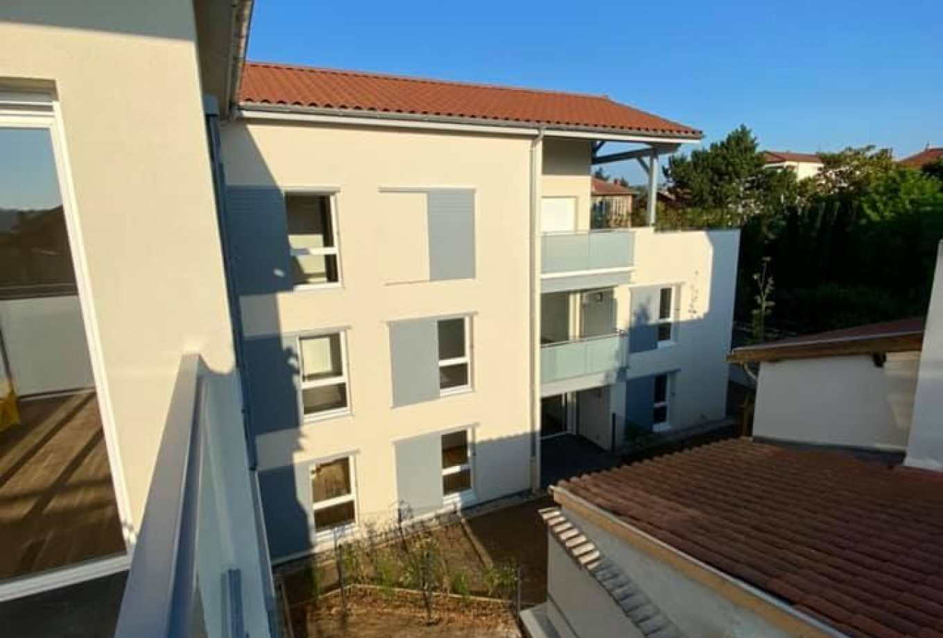 Nettoyage fin de chantier d’un immeuble de 15 logements à Écully - 69130