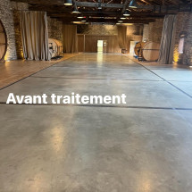 Décapage et application d’émulsion métallisante dans une salle de réception – Château de Corcelles-en-beaujolais - 69220