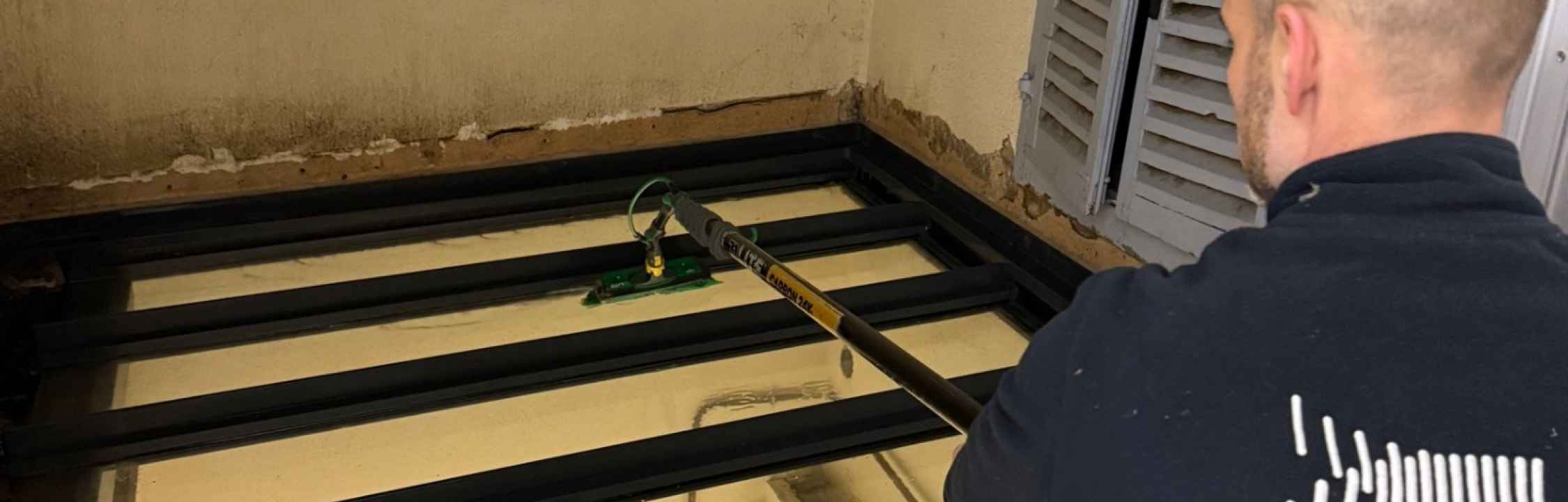 Nettoyage de verrières pour une copropriété à Mâcon - 71000
